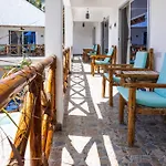 Hakuna Matata Boutique